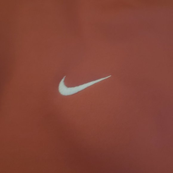 NWOT Nike therma-fit sweatshirt salmon color size XXL very pretty! - Picture 8 of 8